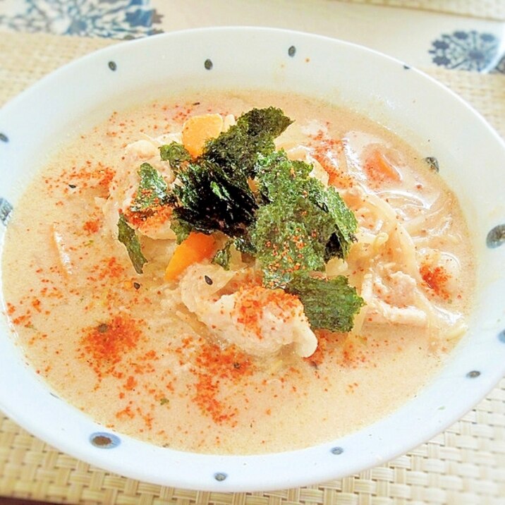 ごま豆乳みそラーメン